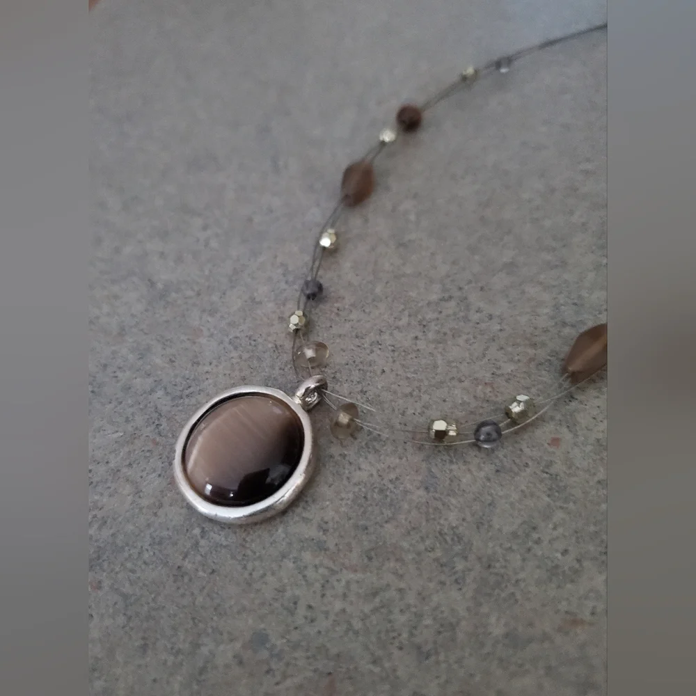 NY Tiger's Eye Stone Pendant 3 Strand Beaded Necklace
